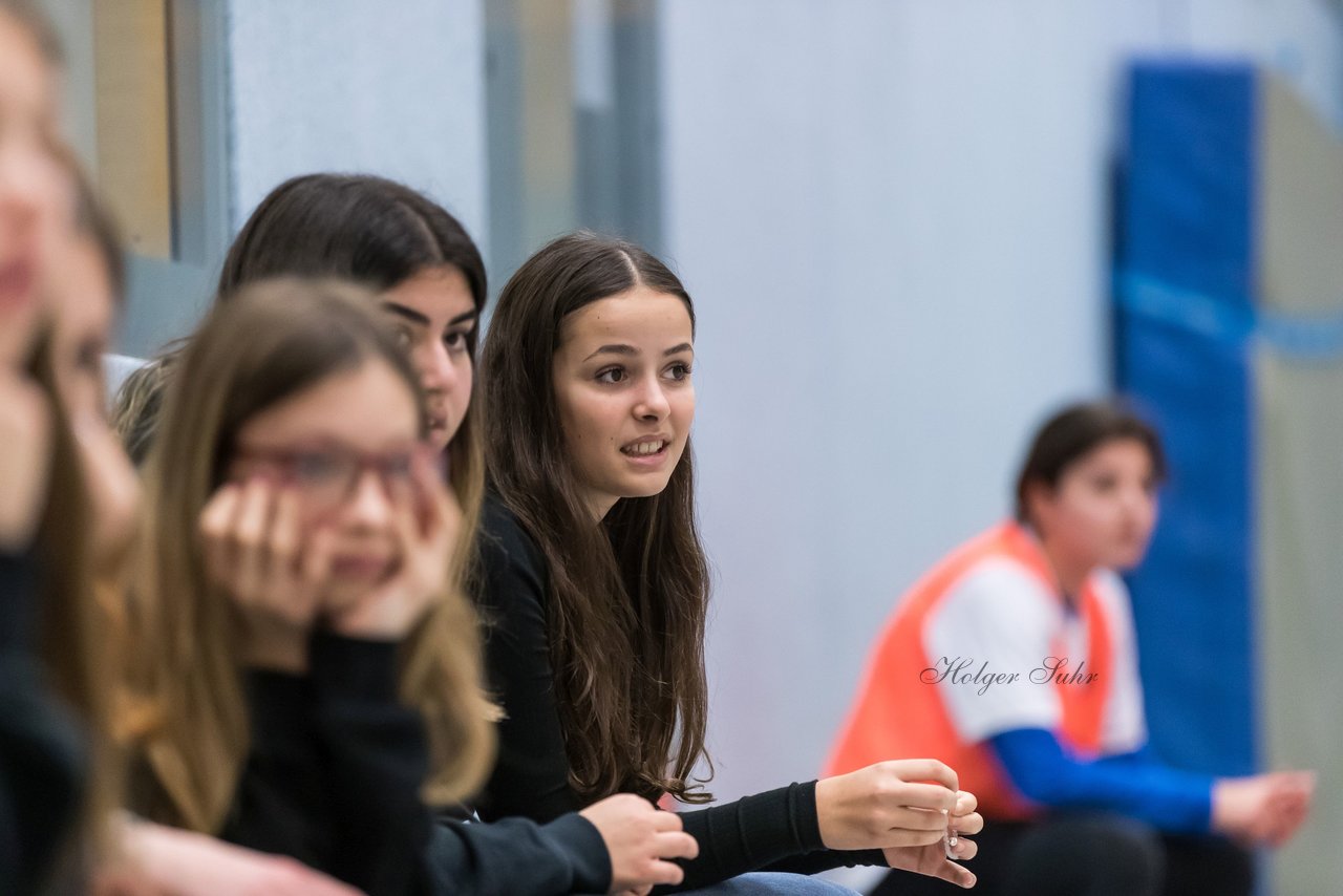 Bild 180 - wBJ Futsalmeisterschaft Runde 1